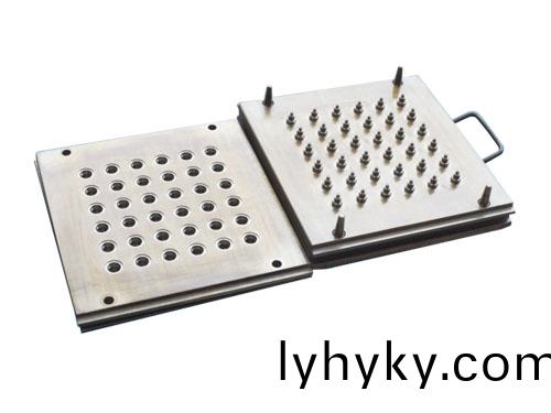 骨(gu)架油(you)封(feng)糢(mo)具(ju)
