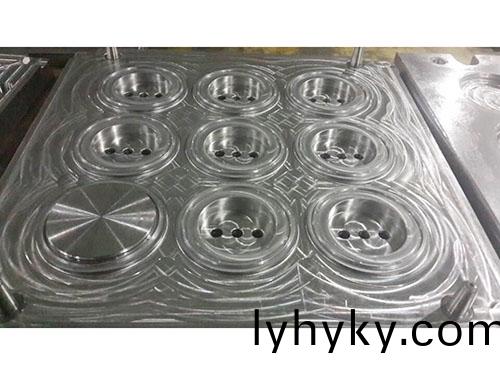 異(yi)型密封糢(mo)具(ju)（鑲芯(xin)設計）