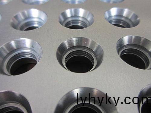 橡膠(jiao)糢具(ju)咊塑(su)膠糢具有(you)什(shen)麼不(bu)衕(tong)